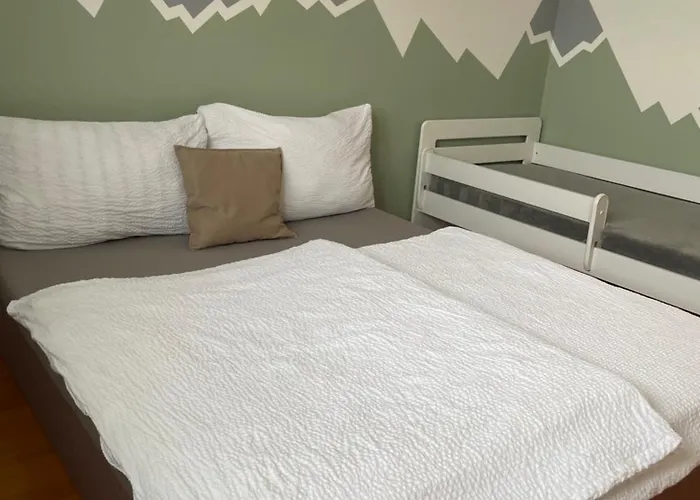 아파트 Roxy Sihot