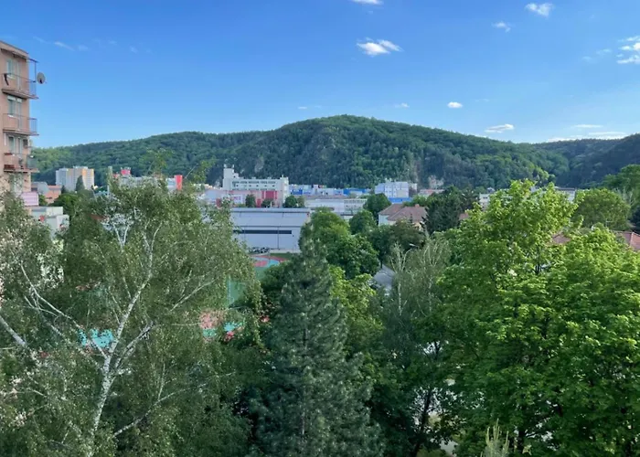 Roxy Sihot * Trenčín