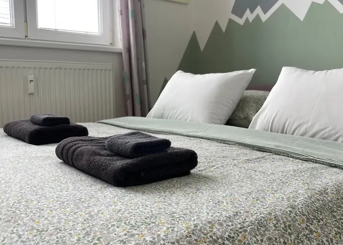 Roxy Sihot 아파트 *