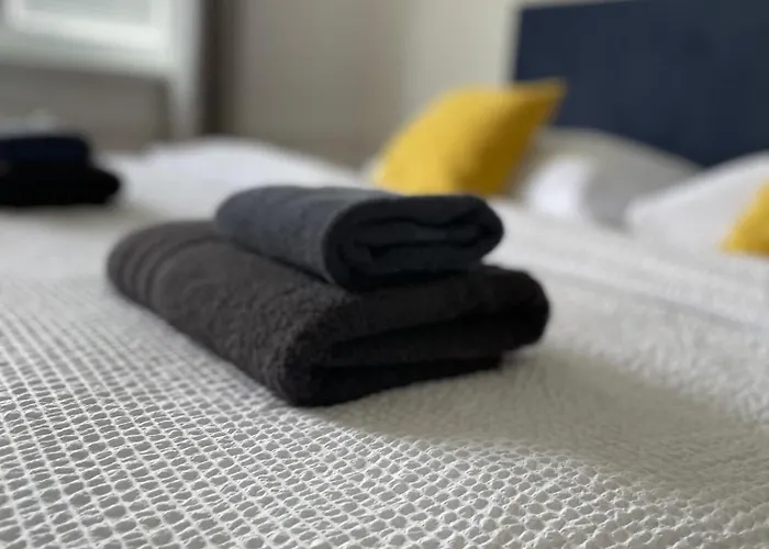 Roxy Sihot 아파트 *